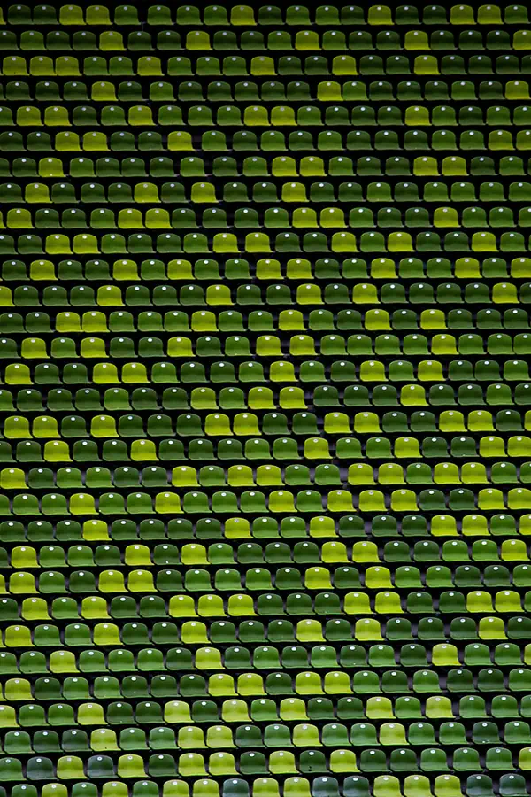 DU bist einzigartig, Sitzplätze im Stadion, alle gleich